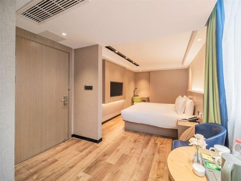 Hotel Ibis Styles Fuzhou Wuyi Square Zewnętrze zdjęcie